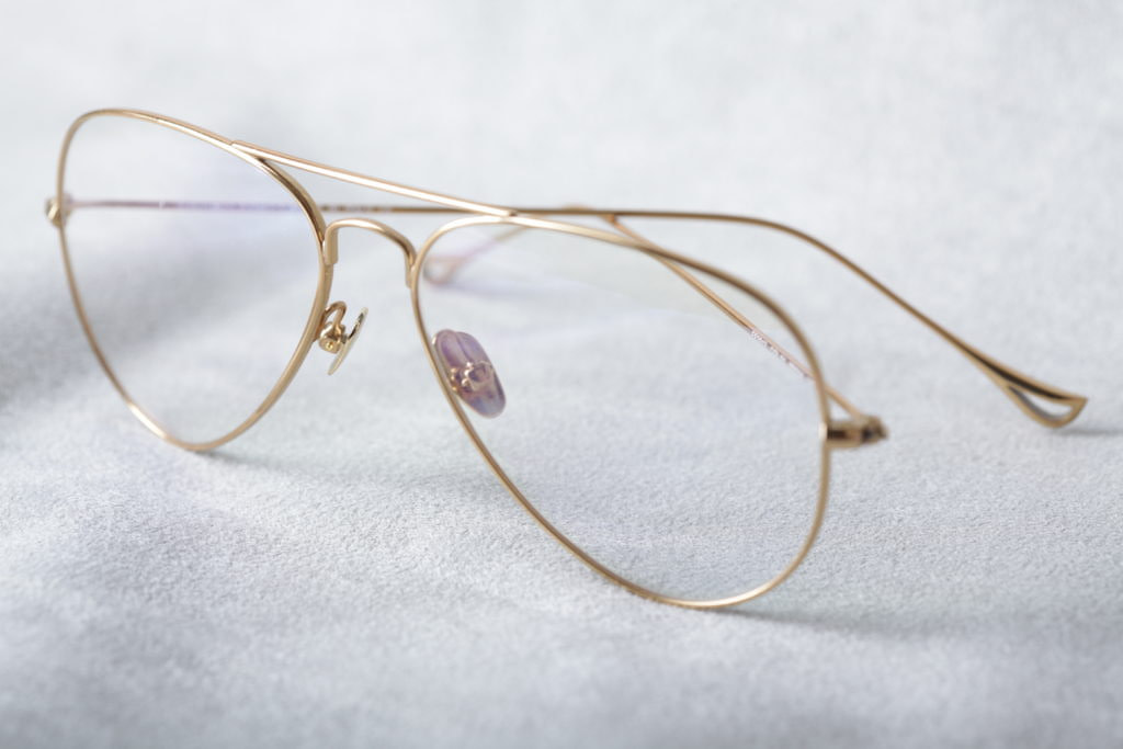 Gold aviator vintage style metal eyeglass frame