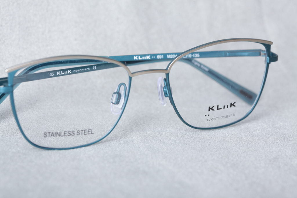 Klik Denmark Blue metal eyeglass frame